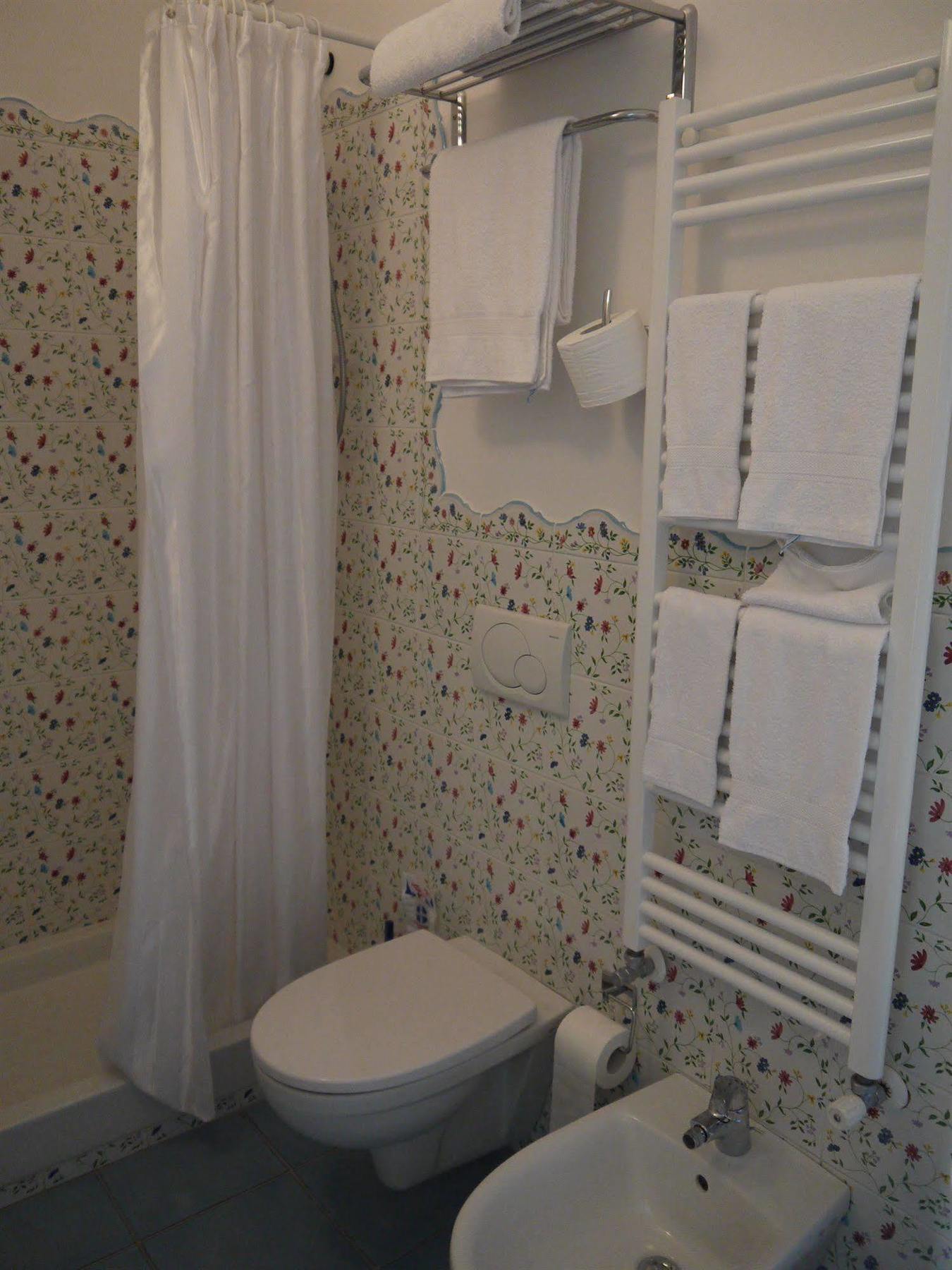 A Casa Dei Nonni Hotel ราเวลโล ภายนอก รูปภาพ